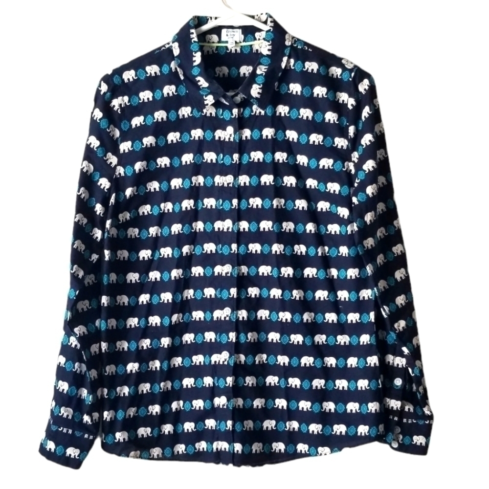 Crown & Ivy Button Down Blue/White Elephant Print Top Size PM